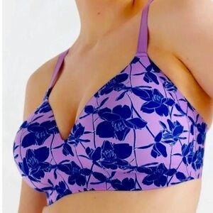Knix WingWoman Contour Wireless T-Shirt Bra Violet Magnolia Floral. Size 5